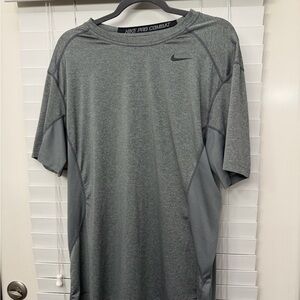 Nike Pro Combat Men's Gray Shirt - XL